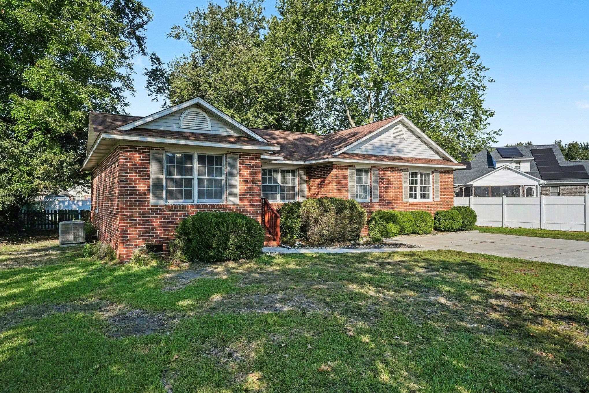 Photo 3 of Single family home for sale at 9212 Serenity Pl, Murrells Inlet, SC 29576 | MLS# 2624622 | Listing updated on 2026-10-07