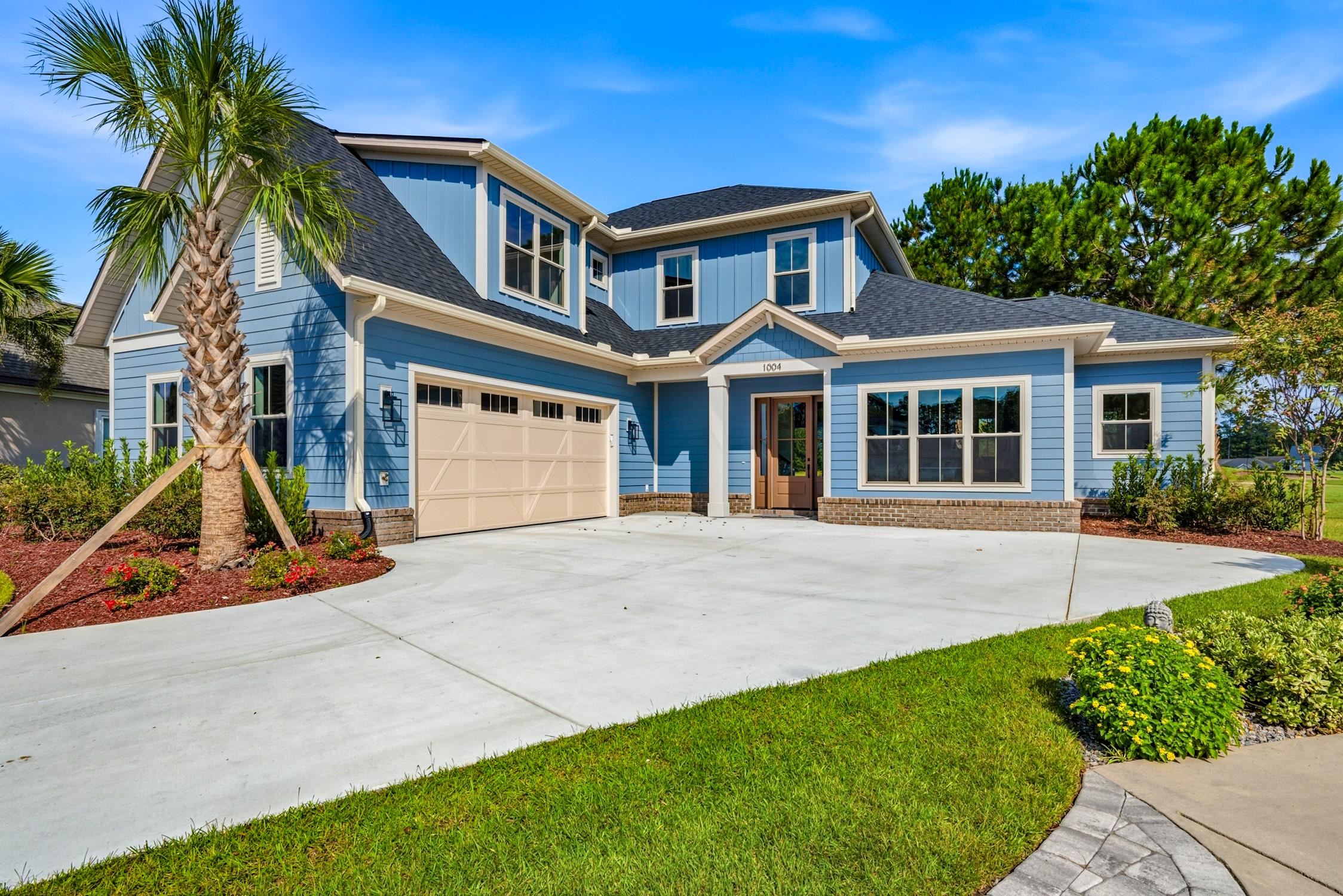 Photo 2 of Single family home for sale at 1004 Muskeg Ct, Conway, SC 29526 | MLS# 2624653 | Listing updated on 2026-10-07
