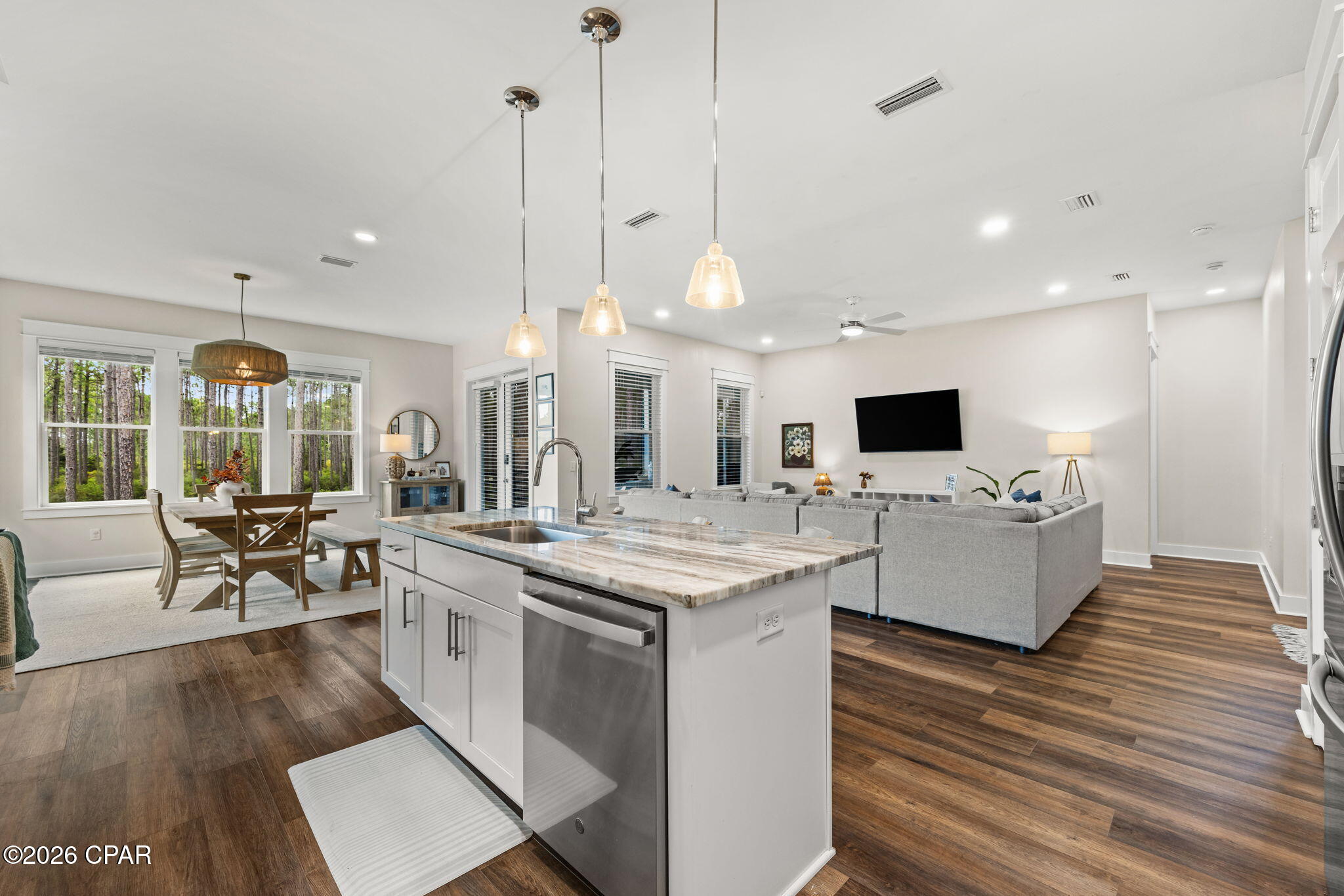7605 Shady Glen Trail, Panama City Beach, FL 32413 thumbnail, photo 8 of 54