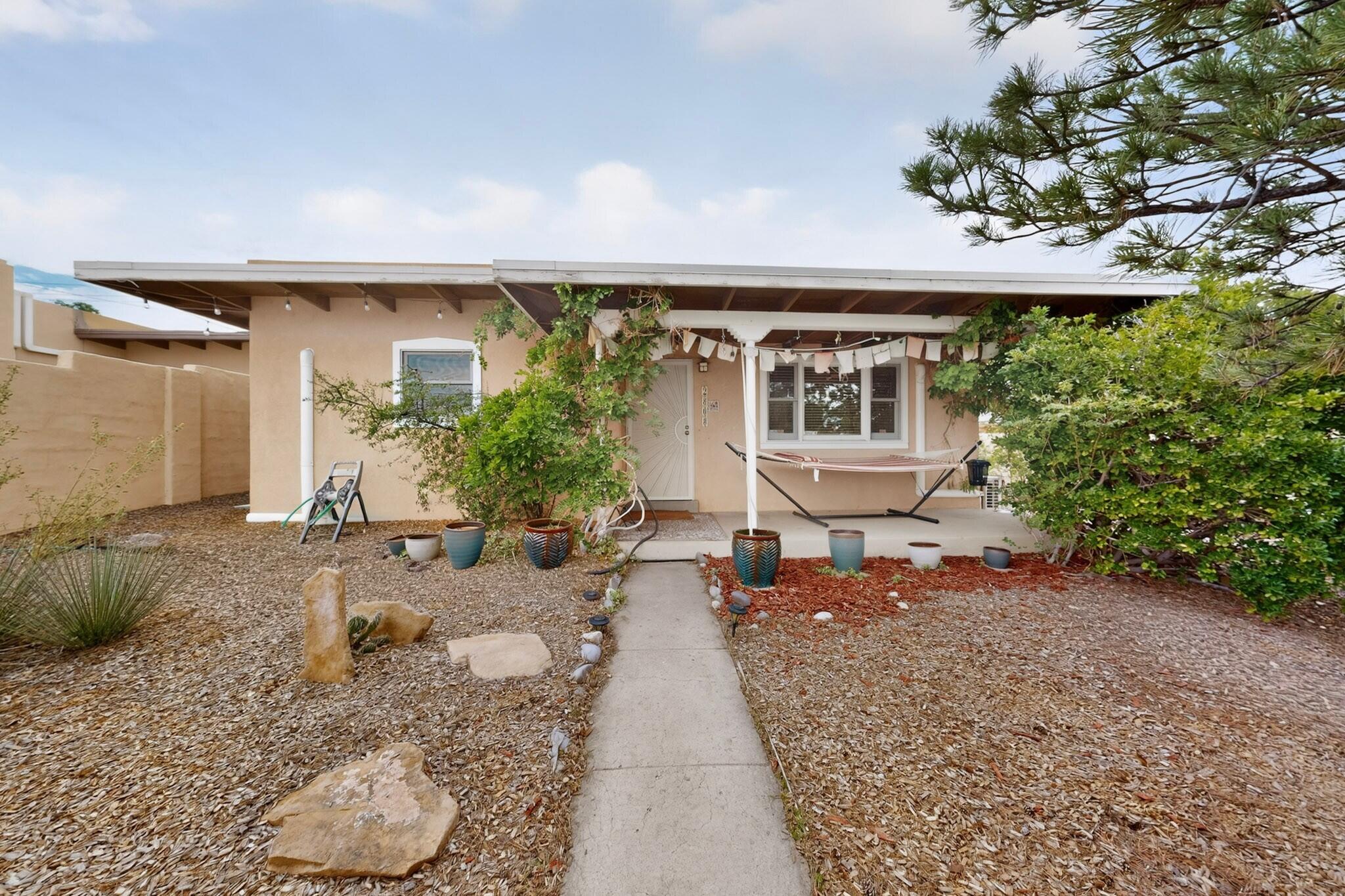 Photo 1 of Single family home for sale at 2808 Kathryn Ave Se, Albuquerque, NM 87106 | MLS# 1112135 | Listing updated on 2026-10-07