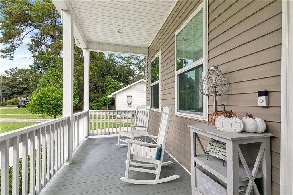 Photo 2 of Single family home for sale at 412 W 13th Avenue, Covington, LA 70433 | MLS# 2580120 | Listing updated on 2026-10-08