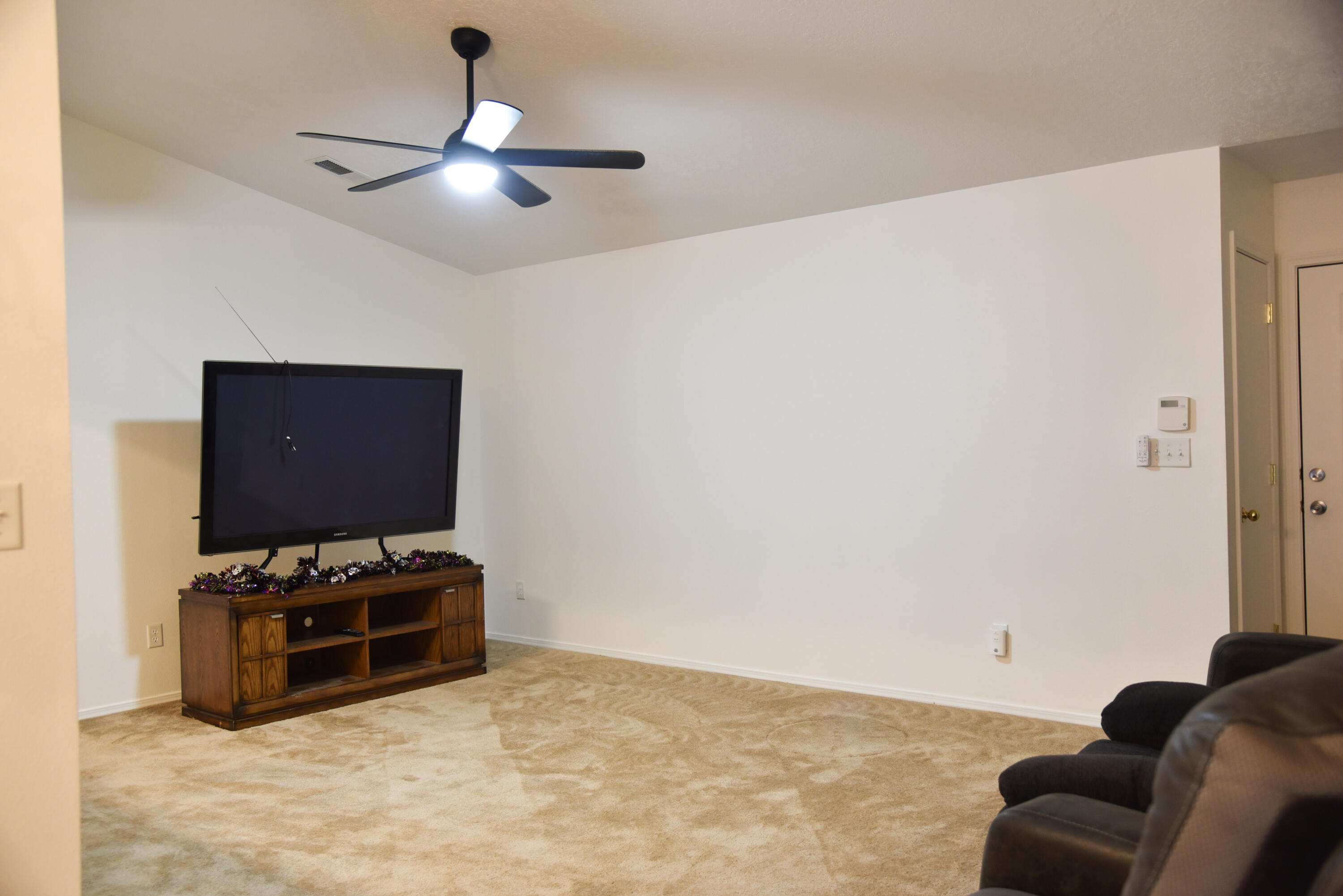 Photo 4 of Single family home for sale at 7619 Greywolf Rd SW, Albuquerque, NM 87121 | MLS# 1112163 | Listing updated on 2026-10-09