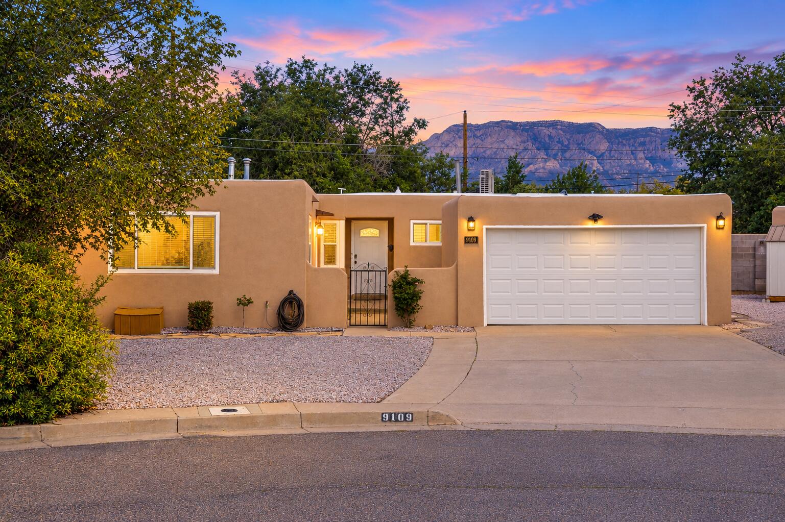 Photo 1 of Sale Pending at 9109 Somervell Ct Ne, Albuquerque, NM 87112 | MLS# 1112174 | Listing updated on 2026-10-26