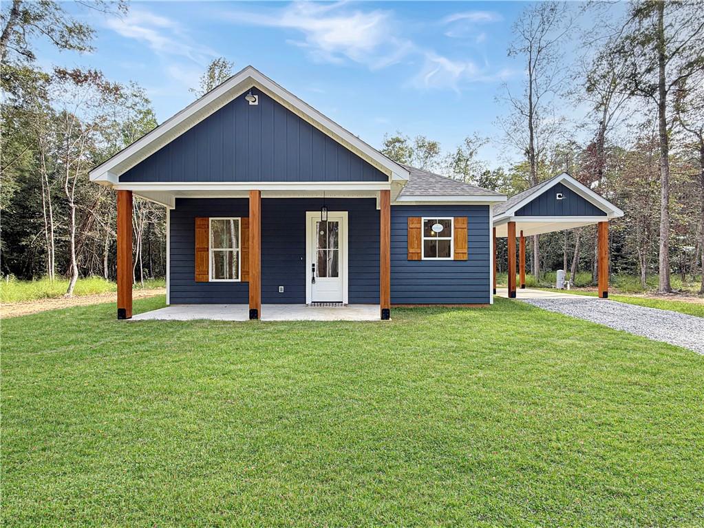 Single family home for sale at 21076 Wilson Rd, Covington, LA 70435 | MLS# 2580775
