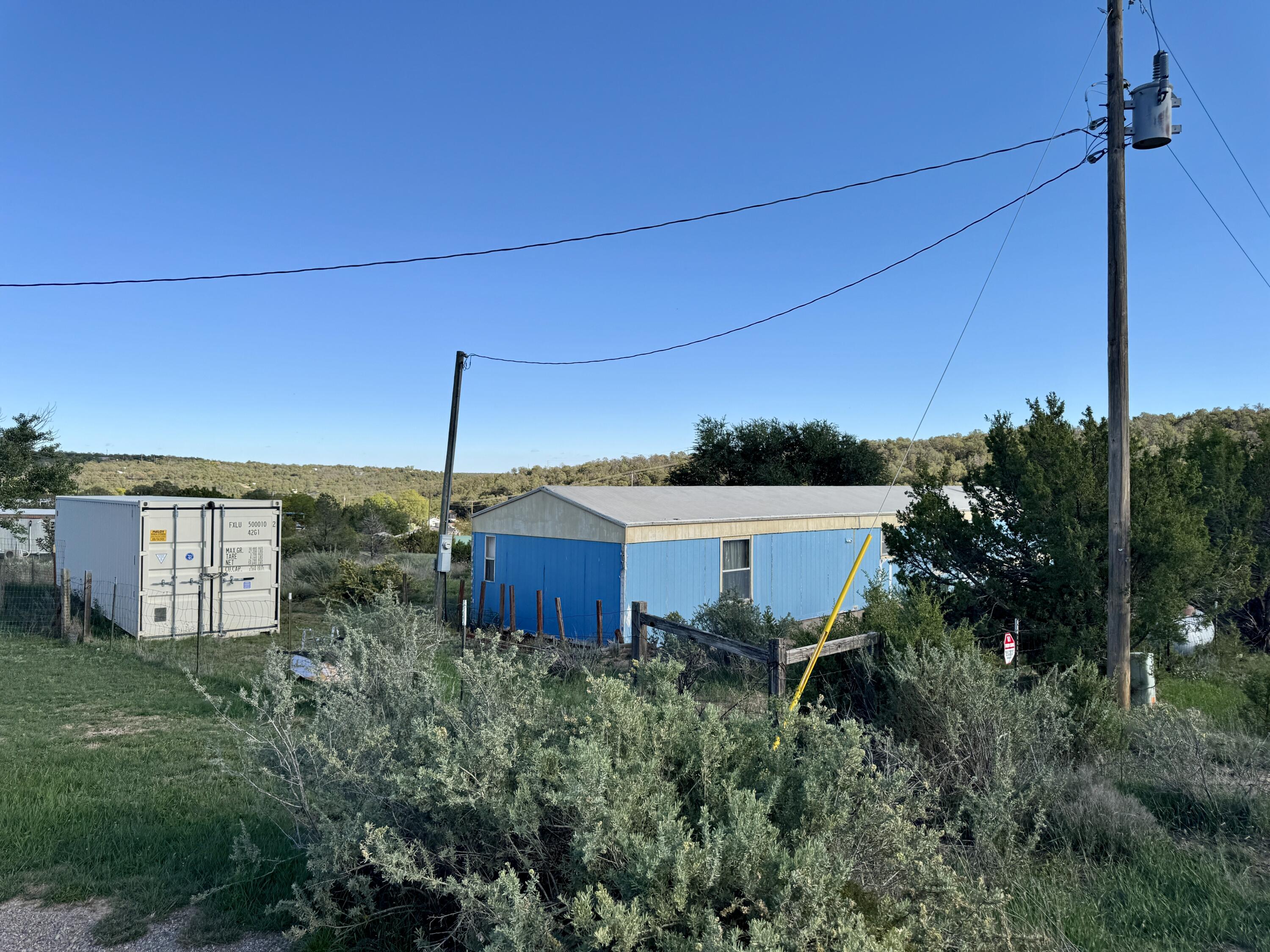 Photo 4 of Manufactured home for sale at 7 Lost Cyn Rd, Edgewood, NM 87015 | MLS# 1112273 | Listing updated on 2026-10-09