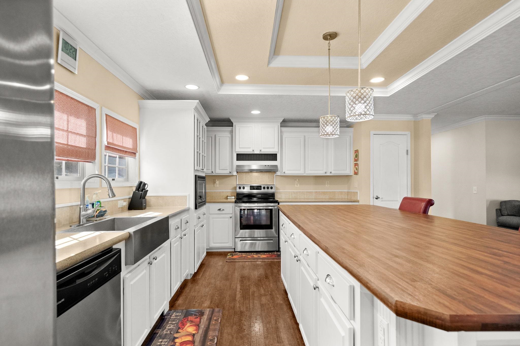 Photo 4 of Manufactured home for sale at 1040 Colonial Ln, Conway, SC 29526 | MLS# 2624907 | Listing updated on 2026-10-10