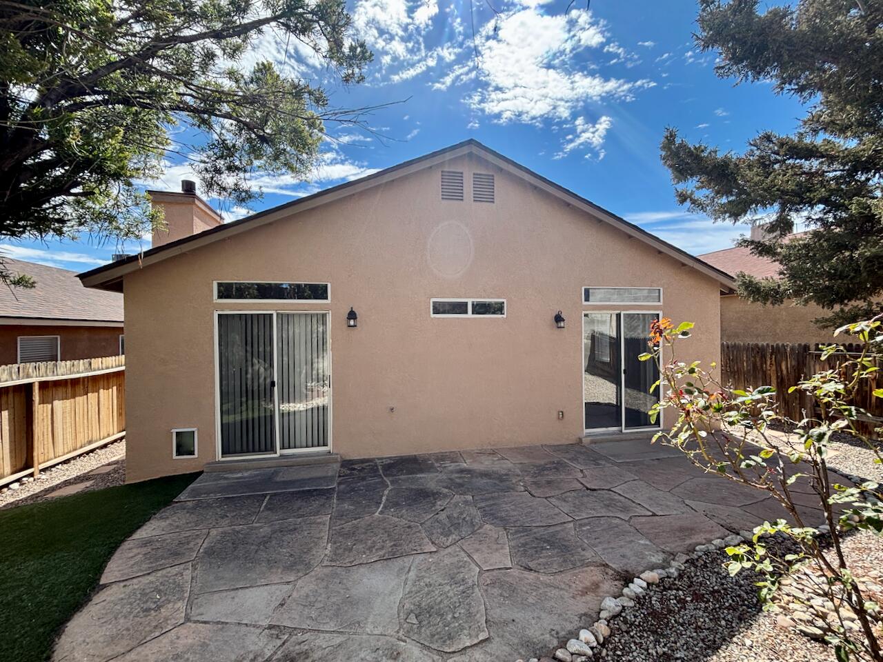 Photo 2 of Single family home for sale at 6131 Stargazer Ave Nw, Albuquerque, NM 87114 | MLS# 1112293 | Listing updated on 2026-10-11