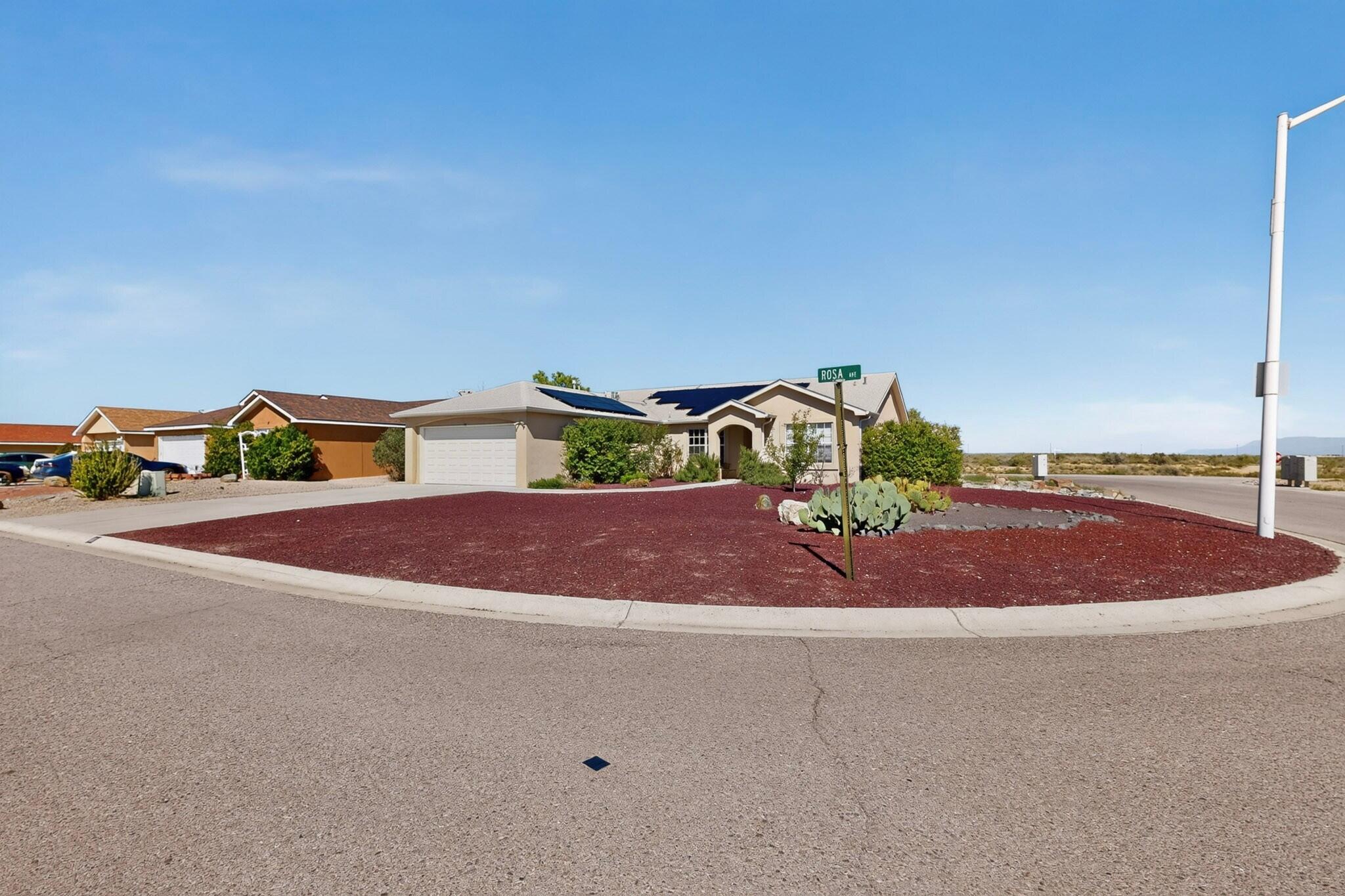 Photo 2 of Single family home for sale at 1 Rosa Ave SW, Los Lunas, NM 87031 | MLS# 1112298 | Listing updated on 2026-10-10
