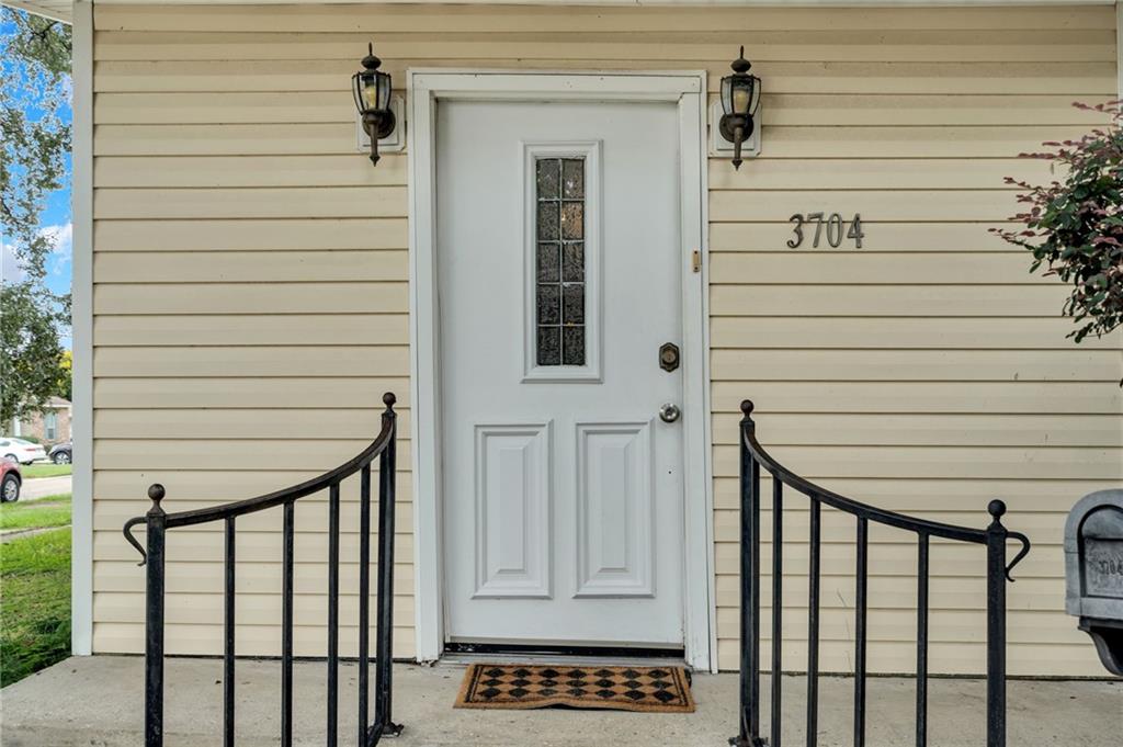 Photo 3 of Single family home for sale at 3704 Colorado Ave, Kenner, LA 70065 | MLS# 2581097 | Listing updated on 2026-10-10