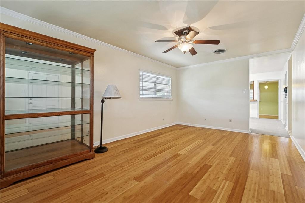 Photo 3 of Single family home for sale at 1516 Francis Ave, Metairie, LA 70003 | MLS# 2580629 | Listing updated on 2026-10-10