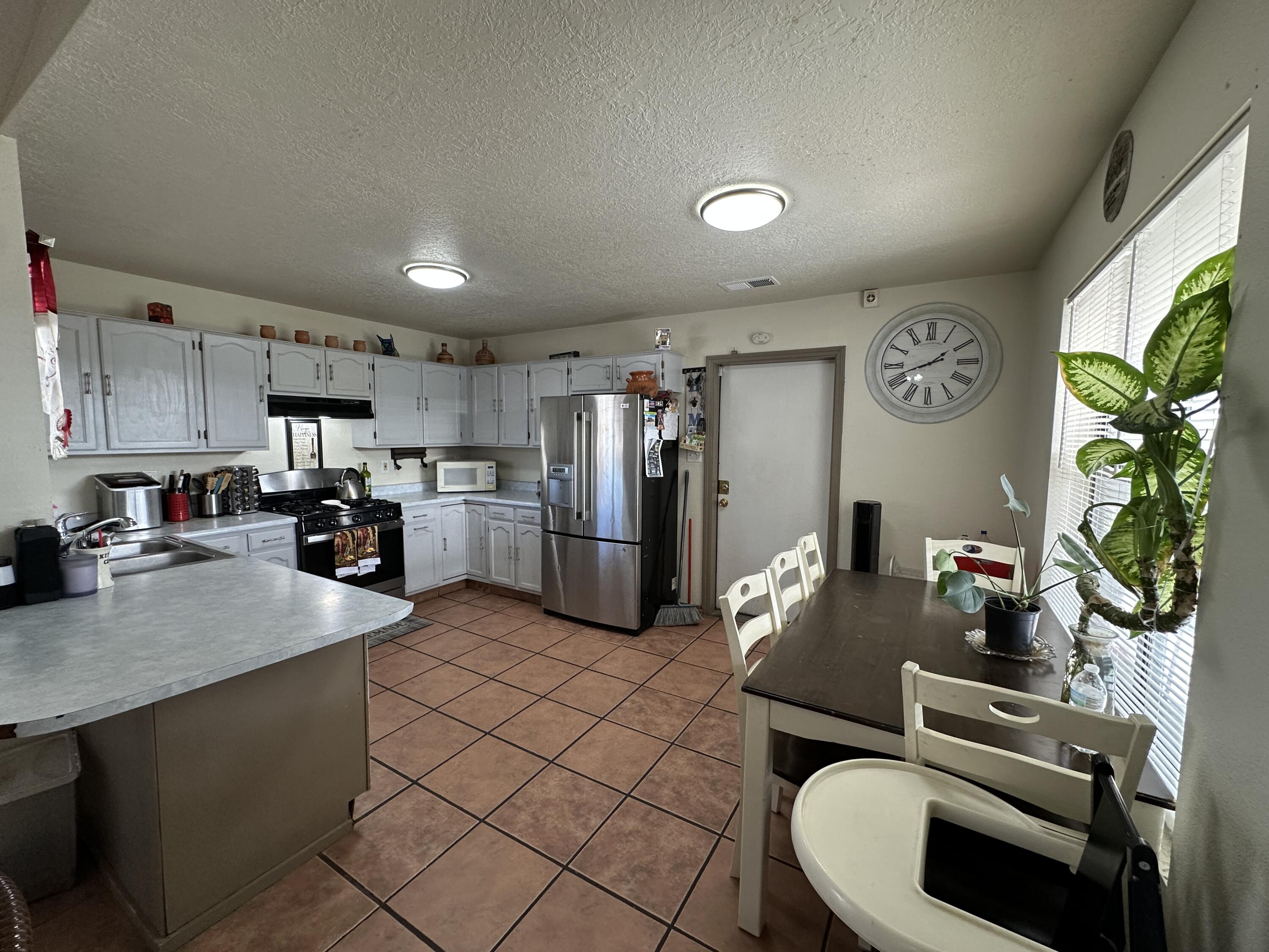 Photo 2 of Townhouse for sale at 1161 Camino Del Rey Dr SW, Los Lunas, NM 87031 | MLS# 1112314 | Listing updated on 2026-10-10