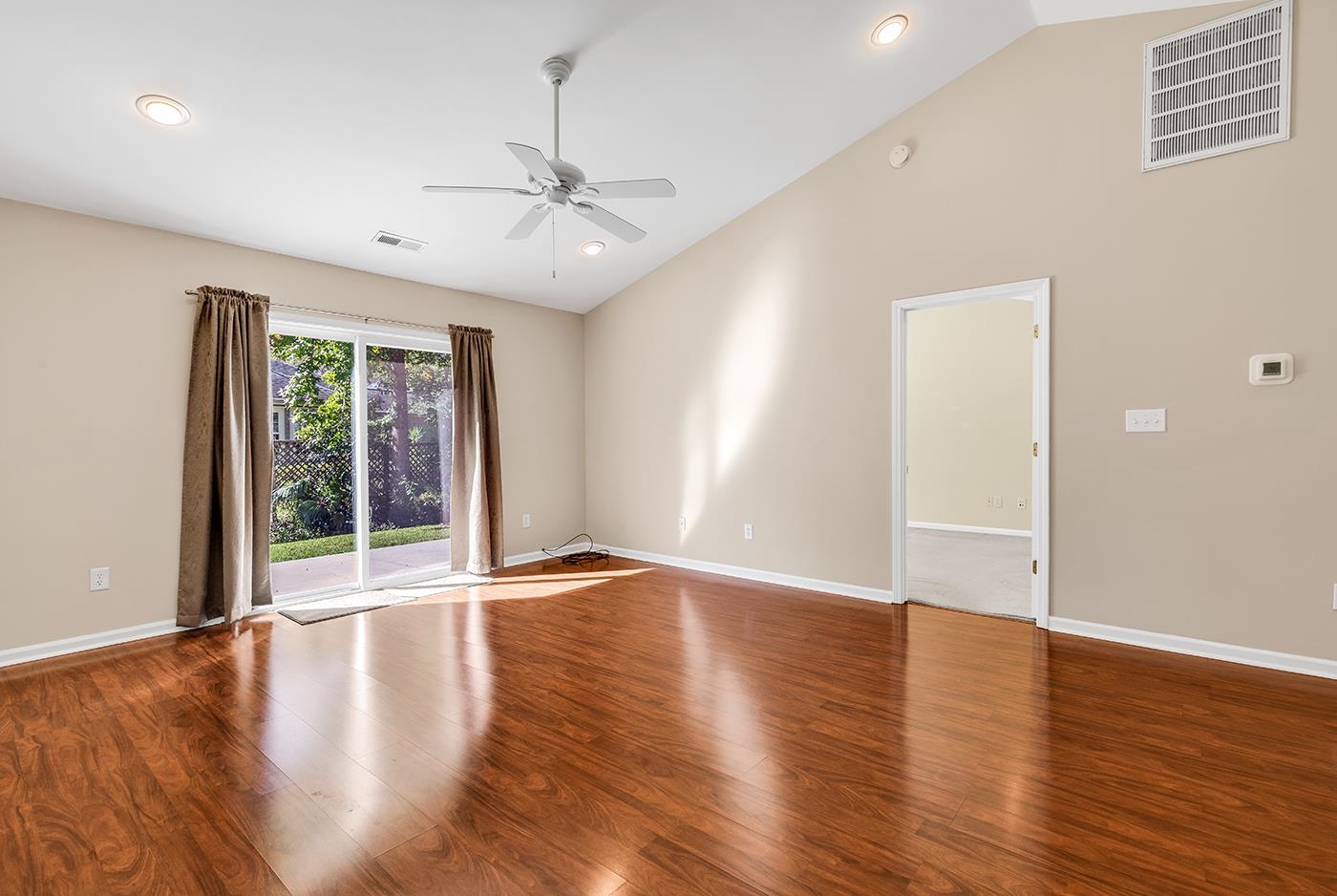 Photo 4 of Single family home for sale at 6628 Cinnamon Fern Ln, Myrtle Beach, SC 29588 | MLS# 2624979 | Listing updated on 2026-10-12