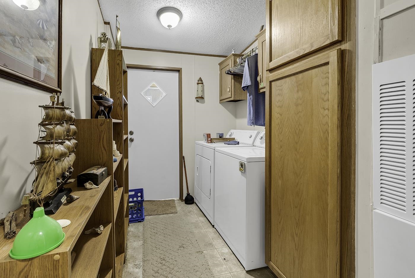 2625131 | Photo 22