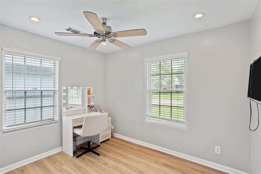 4430 Tamarack — photo 4