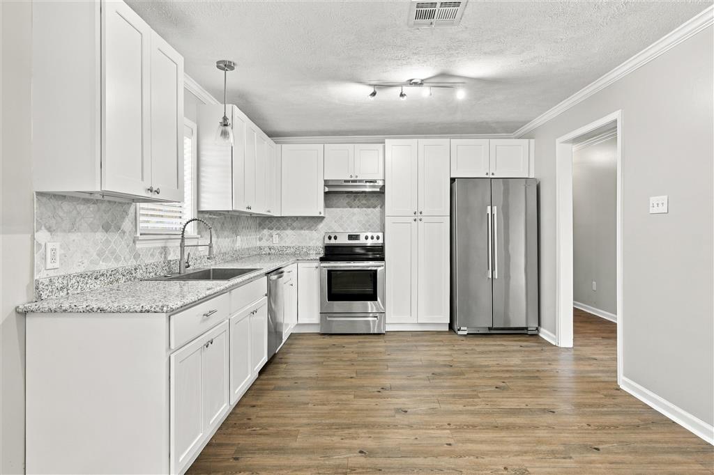 4209 College Heights Street — photo 3