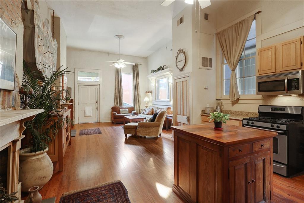 Photo 4 of House for sale at 1015 Saint Louis St, New Orleans, LA 70112 | MLS# 2581669 | Listing updated on 2026-10-14
