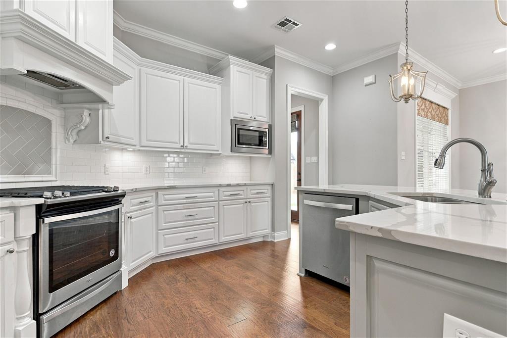 2523 South Point Drive — photo 12