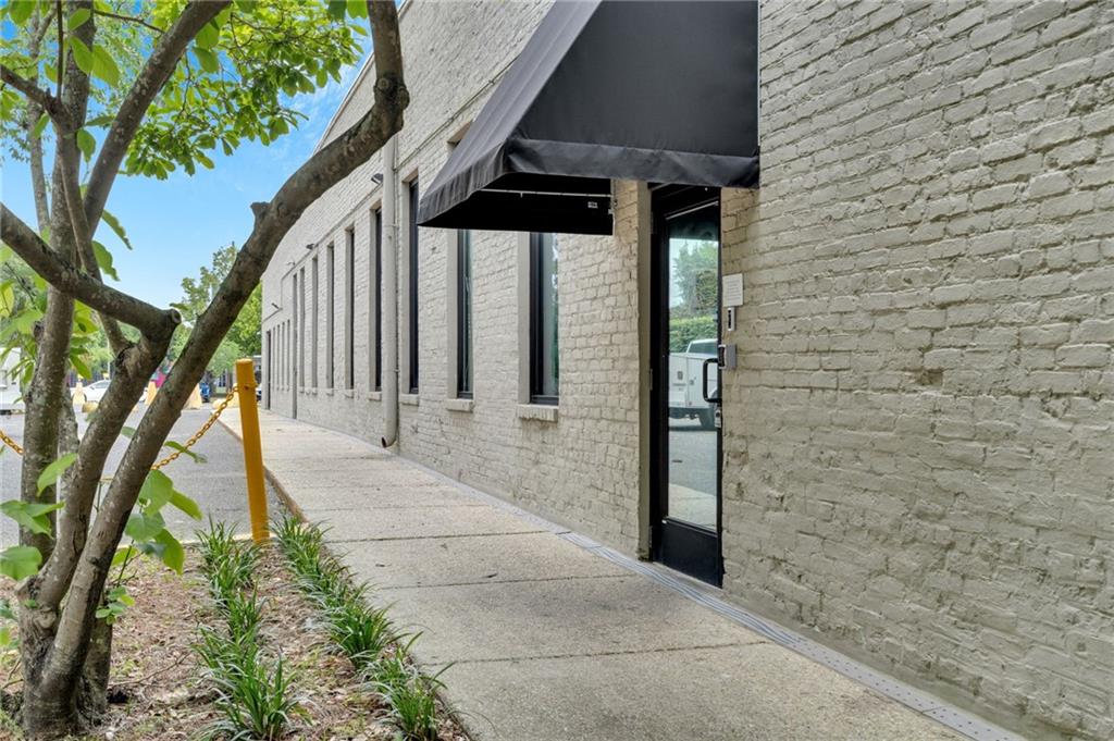 Photo 3 of Condo for sale at 427 Esplanade Ave #106, New Orleans, LA 70116 | MLS# 2581616 | Listing updated on 2026-10-16