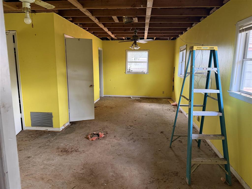 301 Marilyn Drive — photo 14