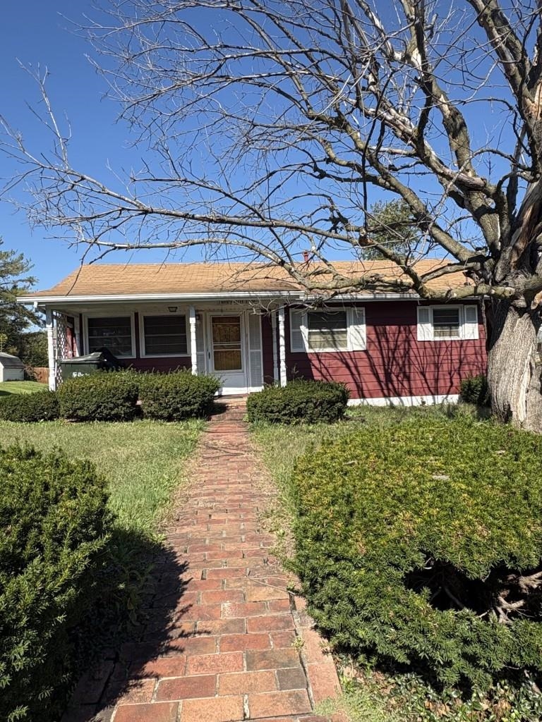 2301 PARK HILL RD, Staunton, VA 24401