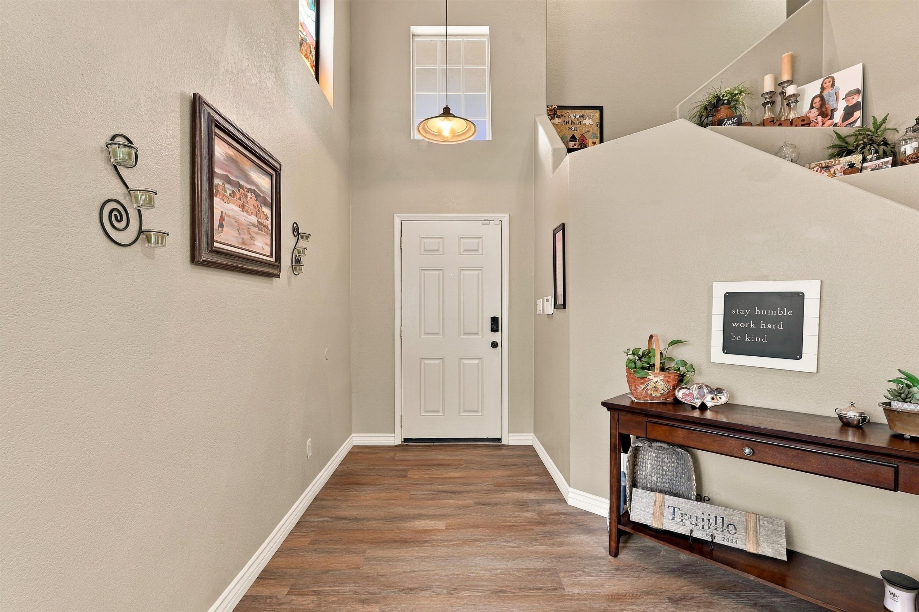 Photo 3 of Single family home for sale at 7001 Kayser Ml Rd Nw, Albuquerque, NM 87114 | MLS# 1112654 | Listing updated on 2026-10-21
