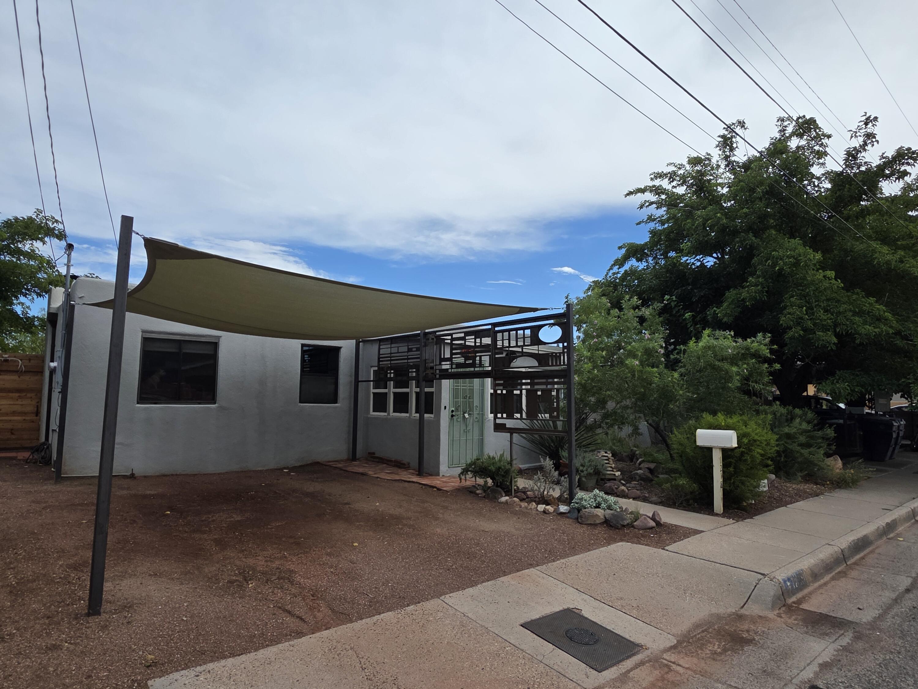 Photo 4 of Single family home for sale at 1218 11th Street NW, Albuquerque, NM 87104 | MLS# 1112660 | Listing updated on 2026-10-21