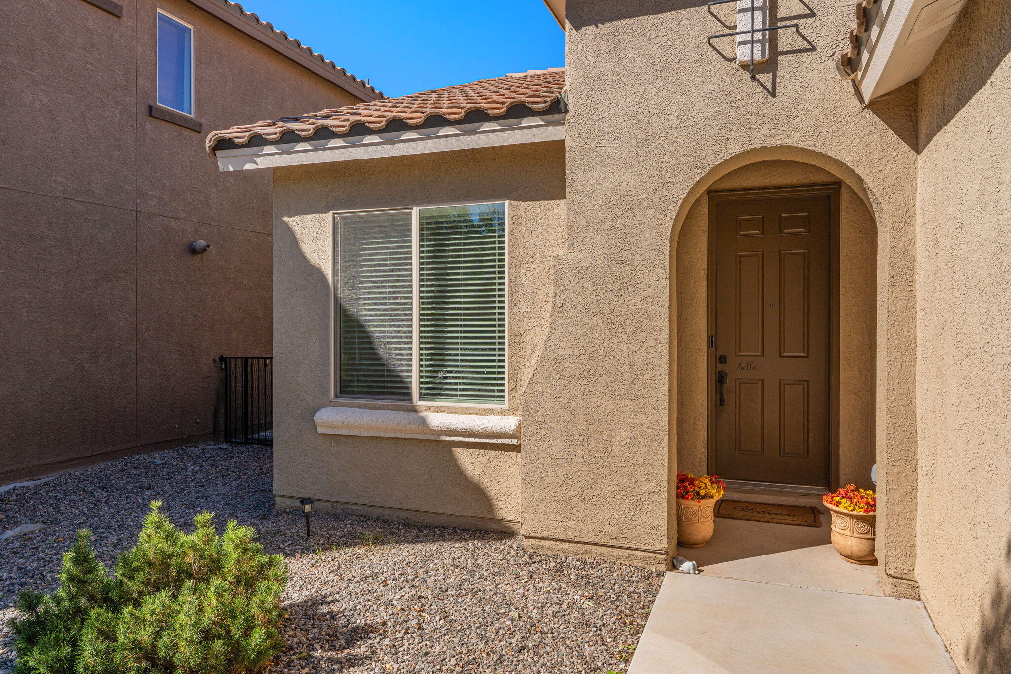 Photo 2 of Single family home for sale at 6027 Jagged Peak Rd Nw, Albuquerque, NM 87114 | MLS# 1112726 | Listing updated on 2026-10-21