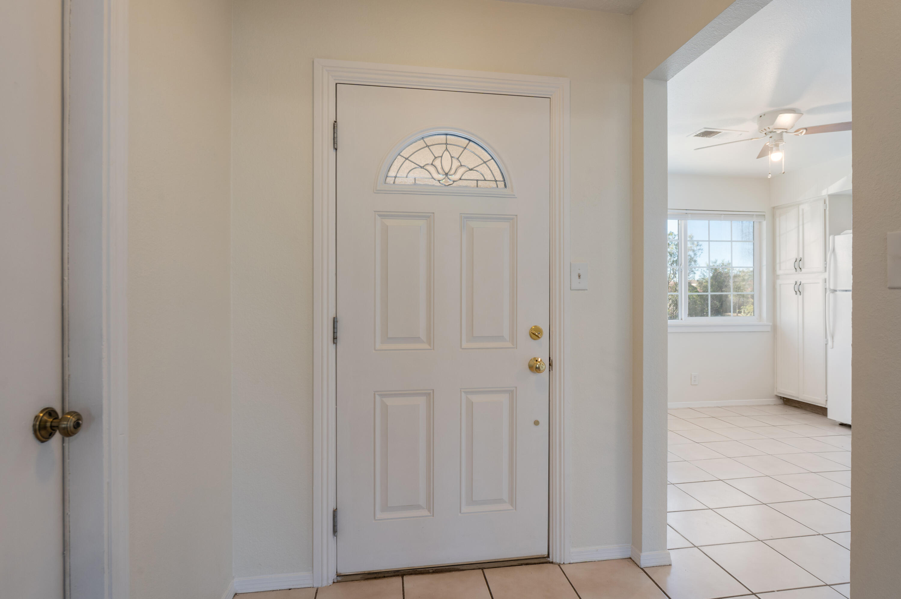 Photo 3 of Single family home for sale at 590 Hewlett Dr NE, Rio Rancho, NM 87124 | MLS# 1112615 | Listing updated on 2026-10-21