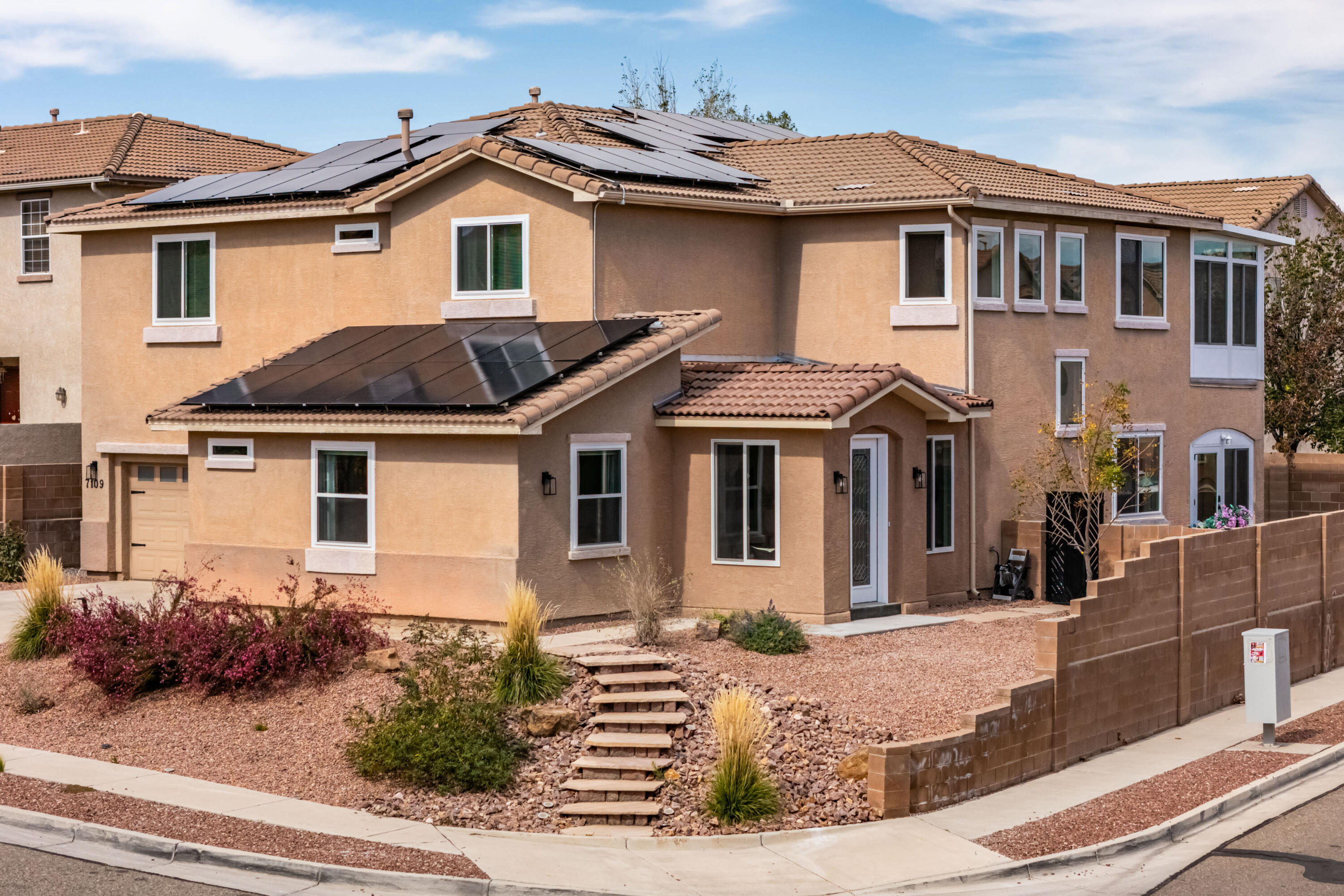 Photo 1 of Single family home for sale at 7109 Las Nutrias Rd Nw, Albuquerque, NM 87114 | MLS# 1112931 | Listing updated on 2026-10-23