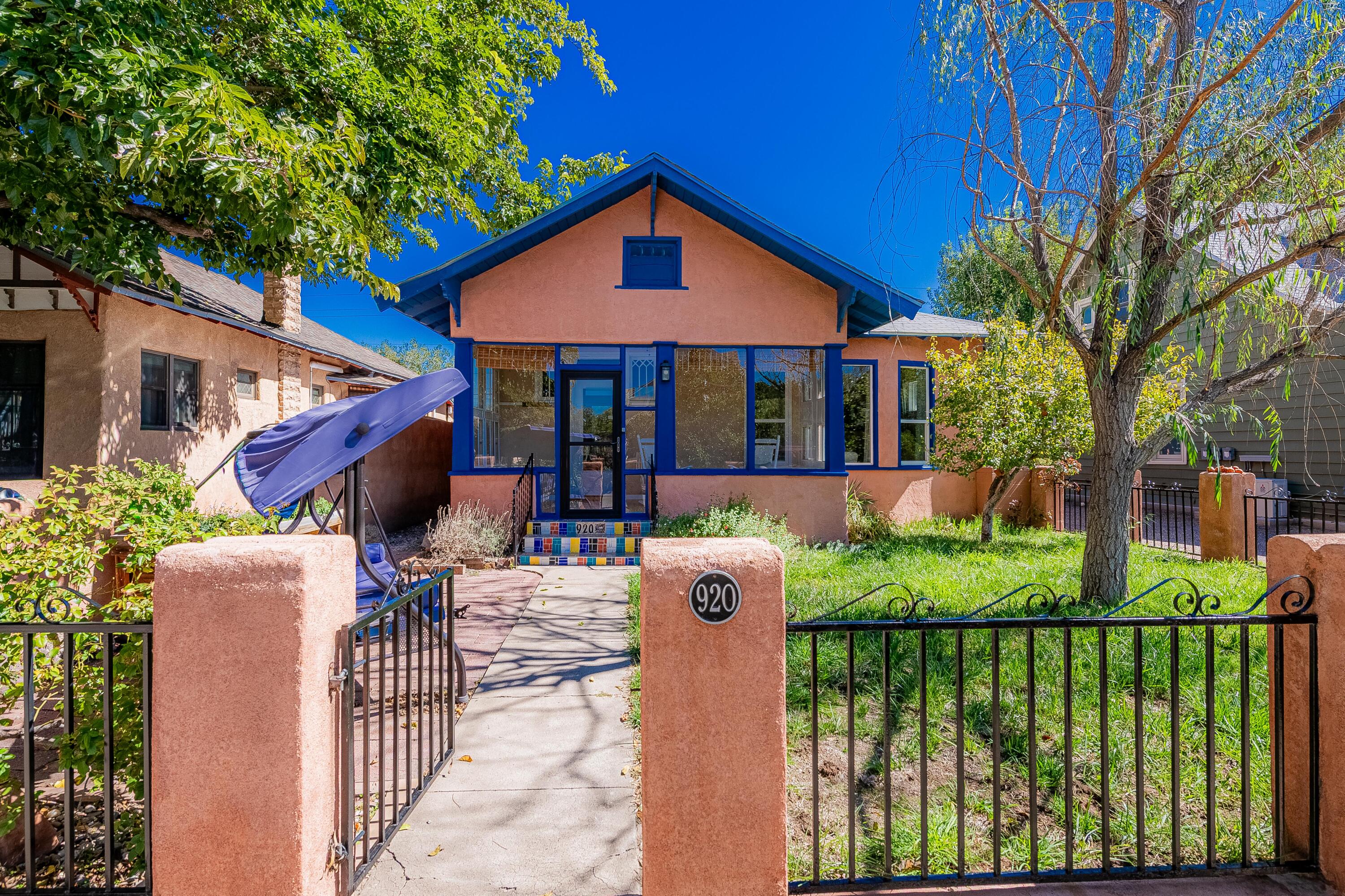 Photo 3 of Single family home for sale at 920 Forrester St Nw, Albuquerque, NM 87102 | MLS# 1112940 | Listing updated on 2026-10-25