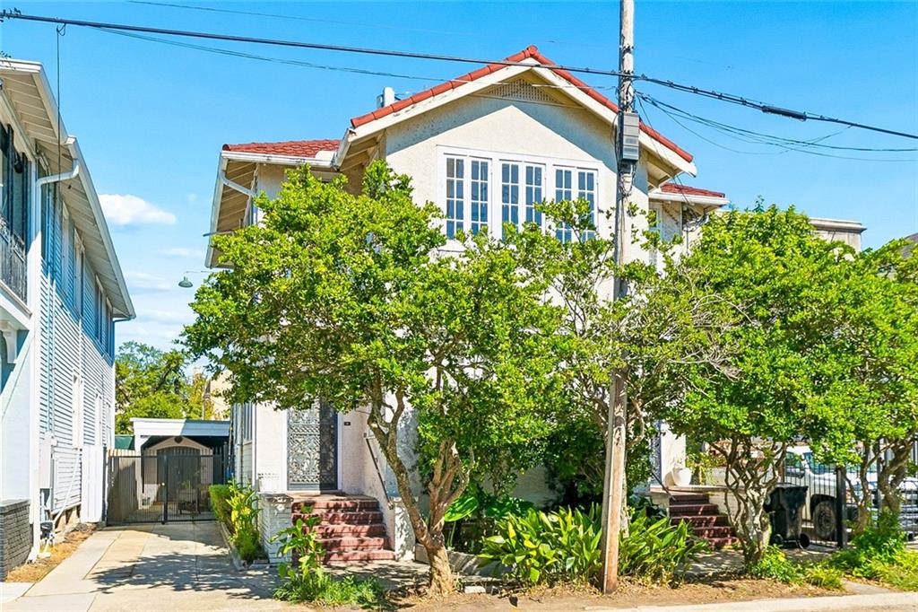 Multi family home for sale at 4315 17 Pitt St, New Orleans, LA 70115 | MLS# 2580052