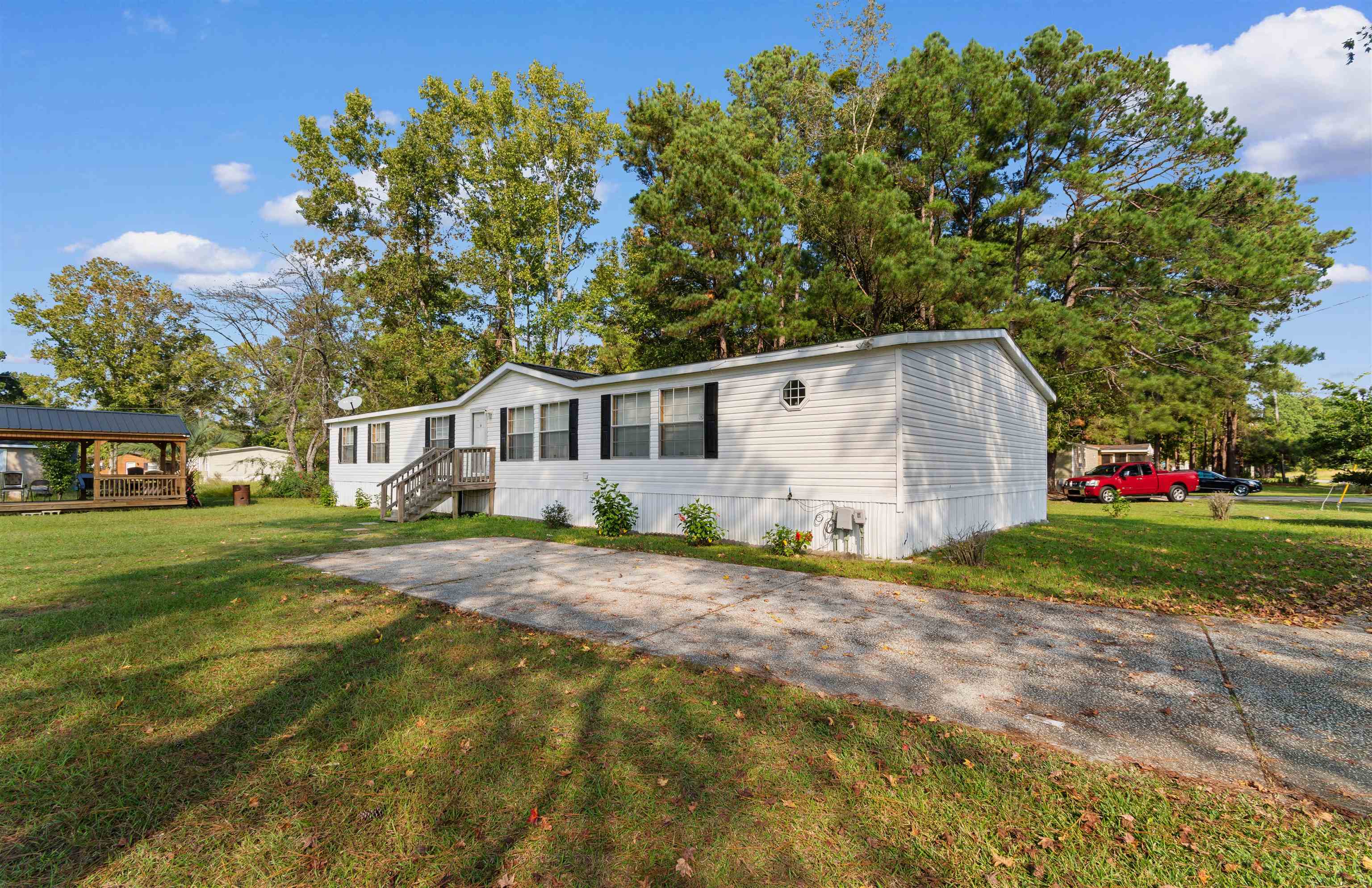 Photo 1 of Manufactured home for sale at 8232 Rutledge St, Conway, SC 29527 | MLS# 2626019 | Listing updated on 2026-10-25