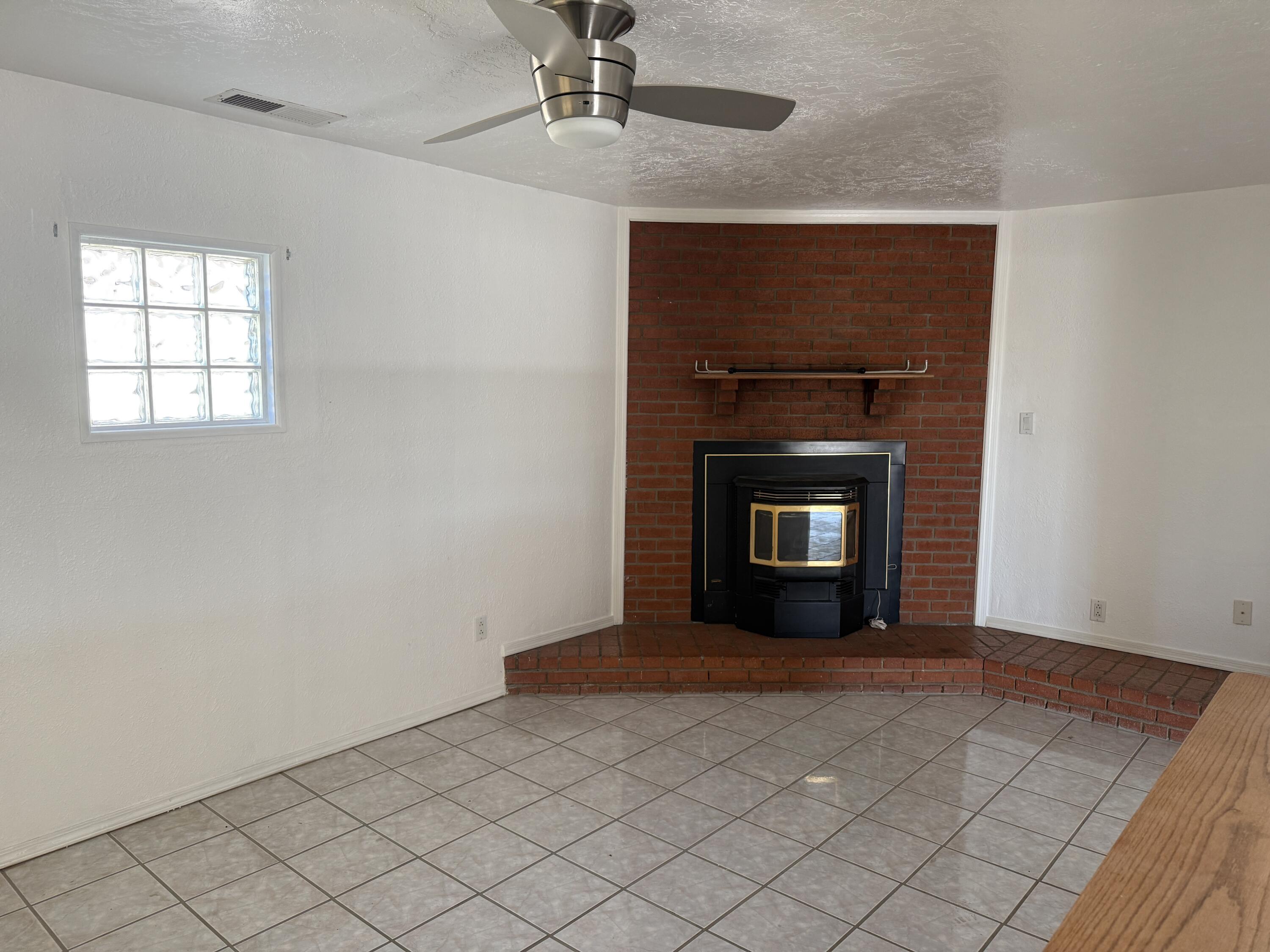 Photo 2 of Single family home for sale at 1228 Morris St NE, Albuquerque, NM 87112 | MLS# 1113237 | Listing updated on 2026-10-29