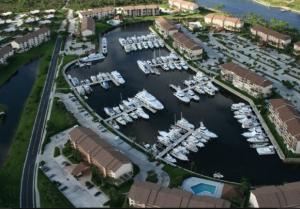 Bluffs Marina Condo Slip