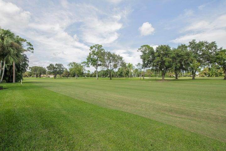 Homes for sale in Tequesta, FL | 8949 Se Riverfront Terrace, Tequesta, FL 33469 | MLS# R10269940