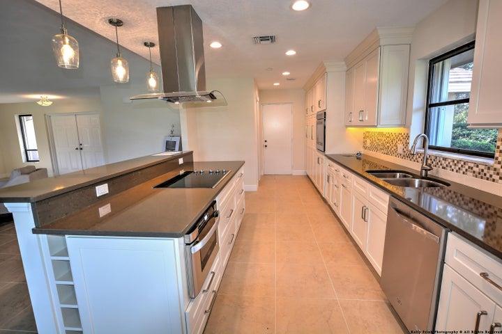 Homes for sale in FL | 1482 Sw Troon Ci,FL 34990 | MLS# R10288646