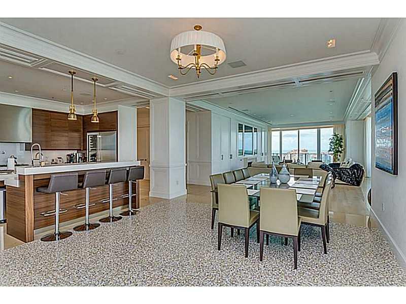 800 S POINTE DR #1504, Miami Beach FL 33139