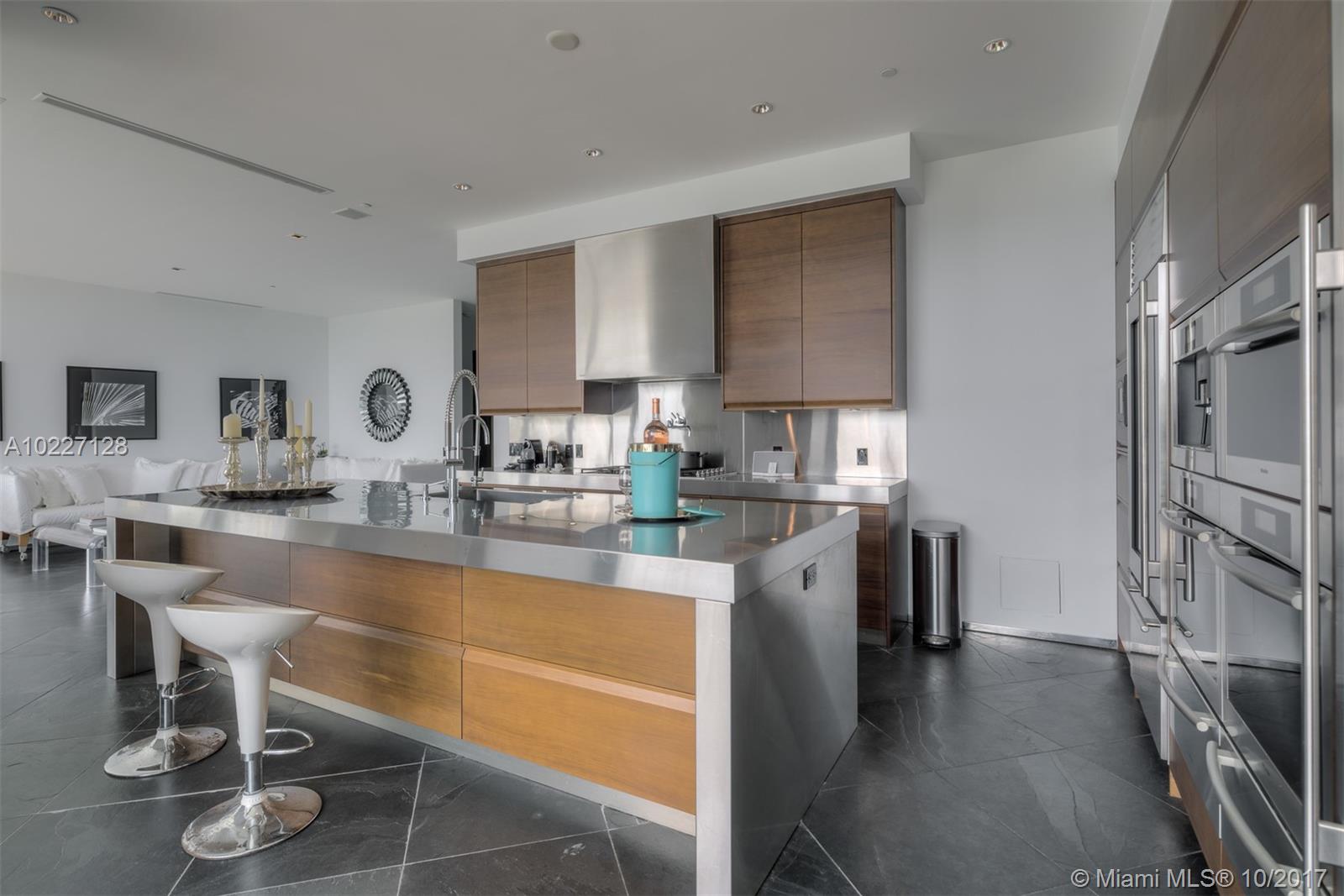 800 S Pointe Dr #502, Miami Beach FL 33139