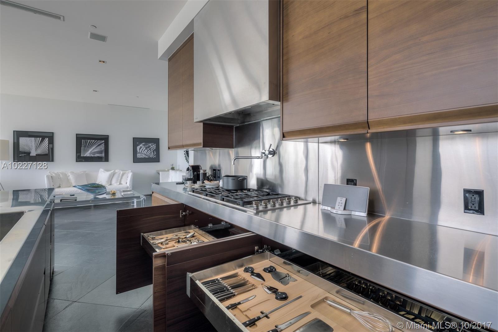800 S Pointe Dr #502, Miami Beach FL 33139