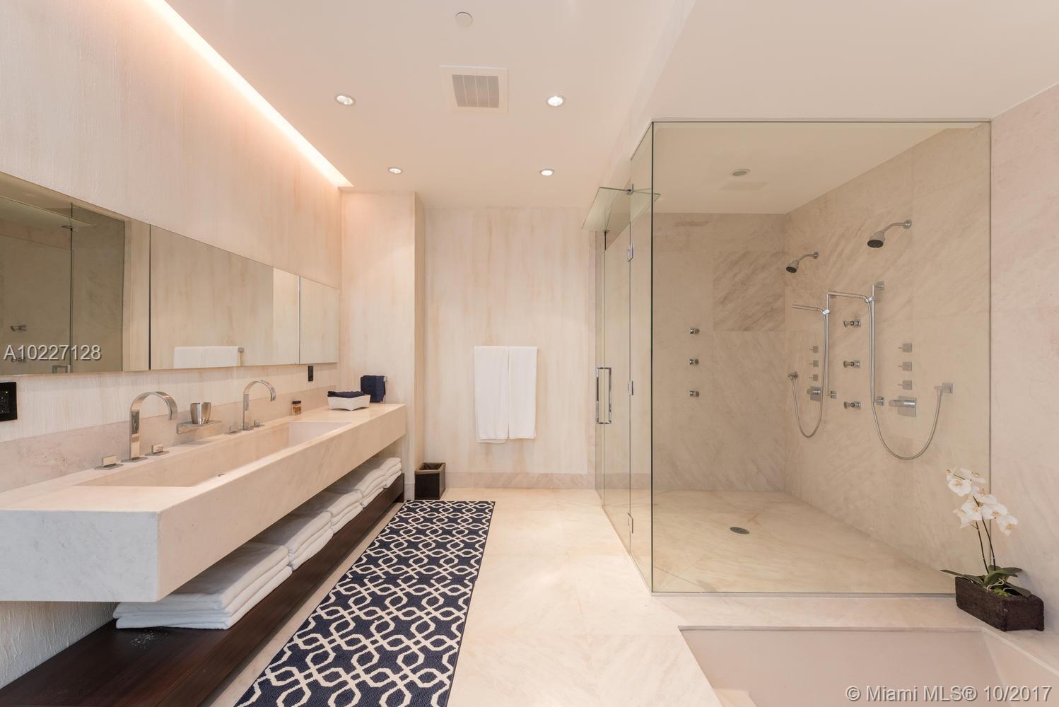 800 S Pointe Dr #502, Miami Beach FL 33139