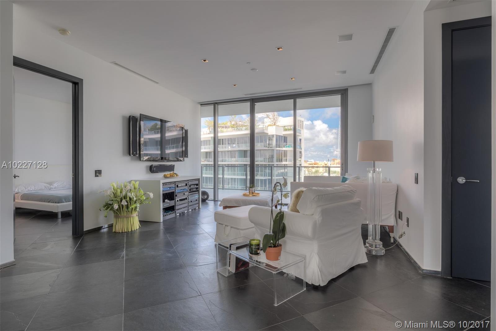 800 S Pointe Dr #502, Miami Beach FL 33139