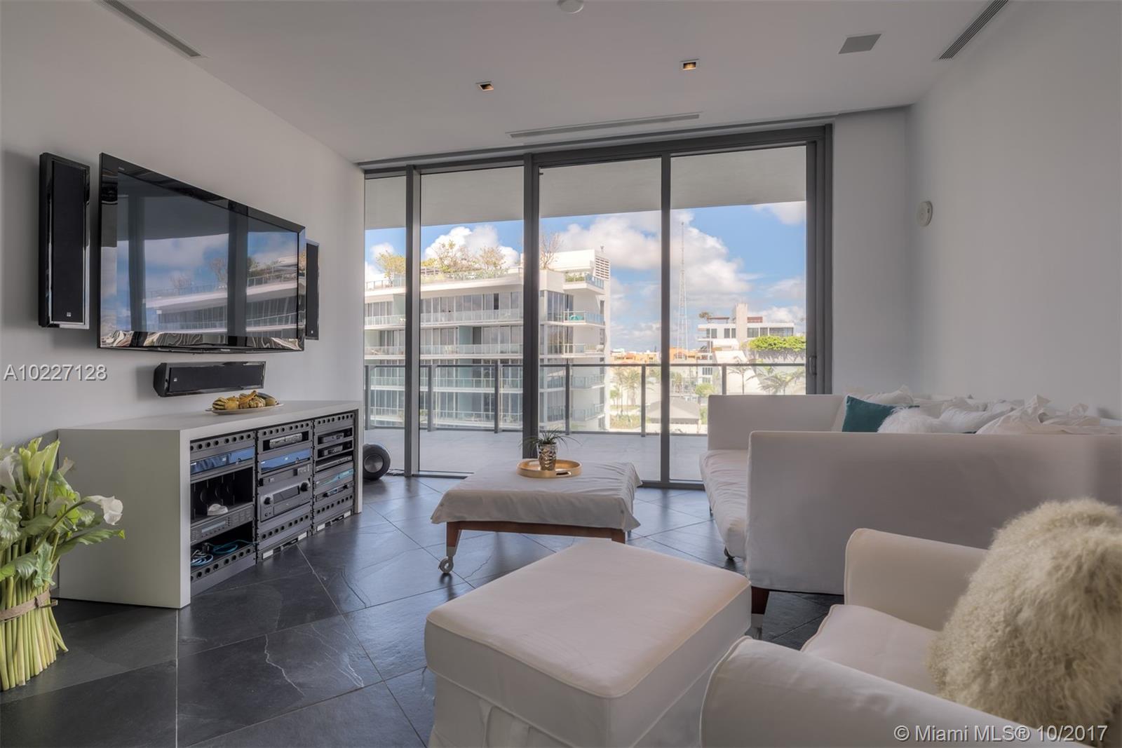 800 S Pointe Dr #502, Miami Beach FL 33139