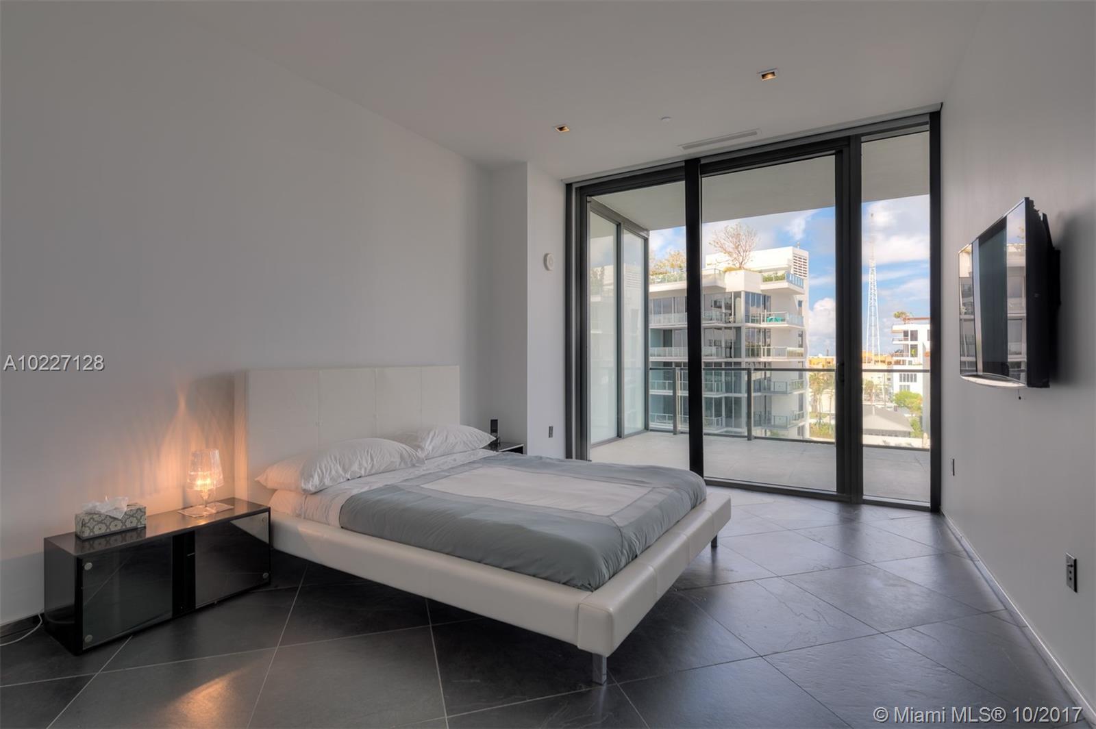 800 S Pointe Dr #502, Miami Beach FL 33139