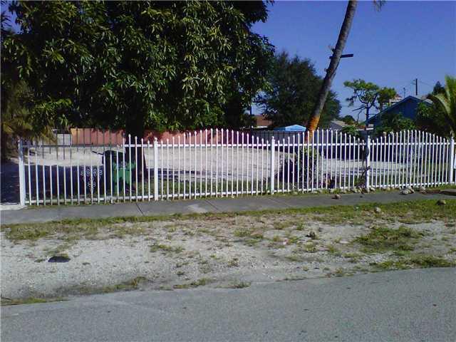 17 52 41   .21 Ac Venetia