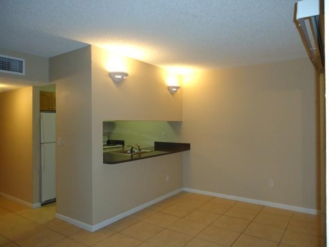 Homes for sale in Green Acres, FL | 6013 10Th Ave N #105, Green Acres, FL 33463 | MLS# A1766173