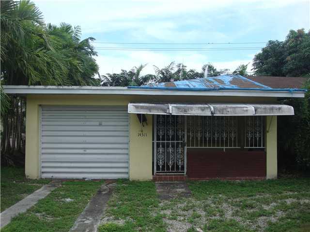 Homes for sale in Miami, FL | 14321 Boggs Dr, Miami, FL 33176 | MLS# A1708936