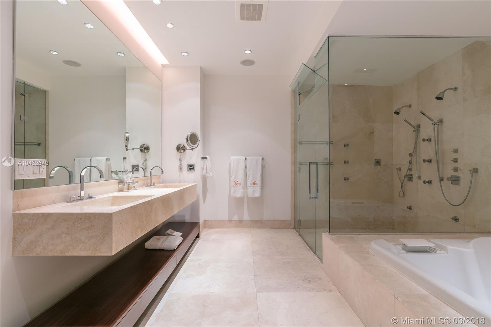 800 S Pointe Dr #602, Miami Beach FL 33139