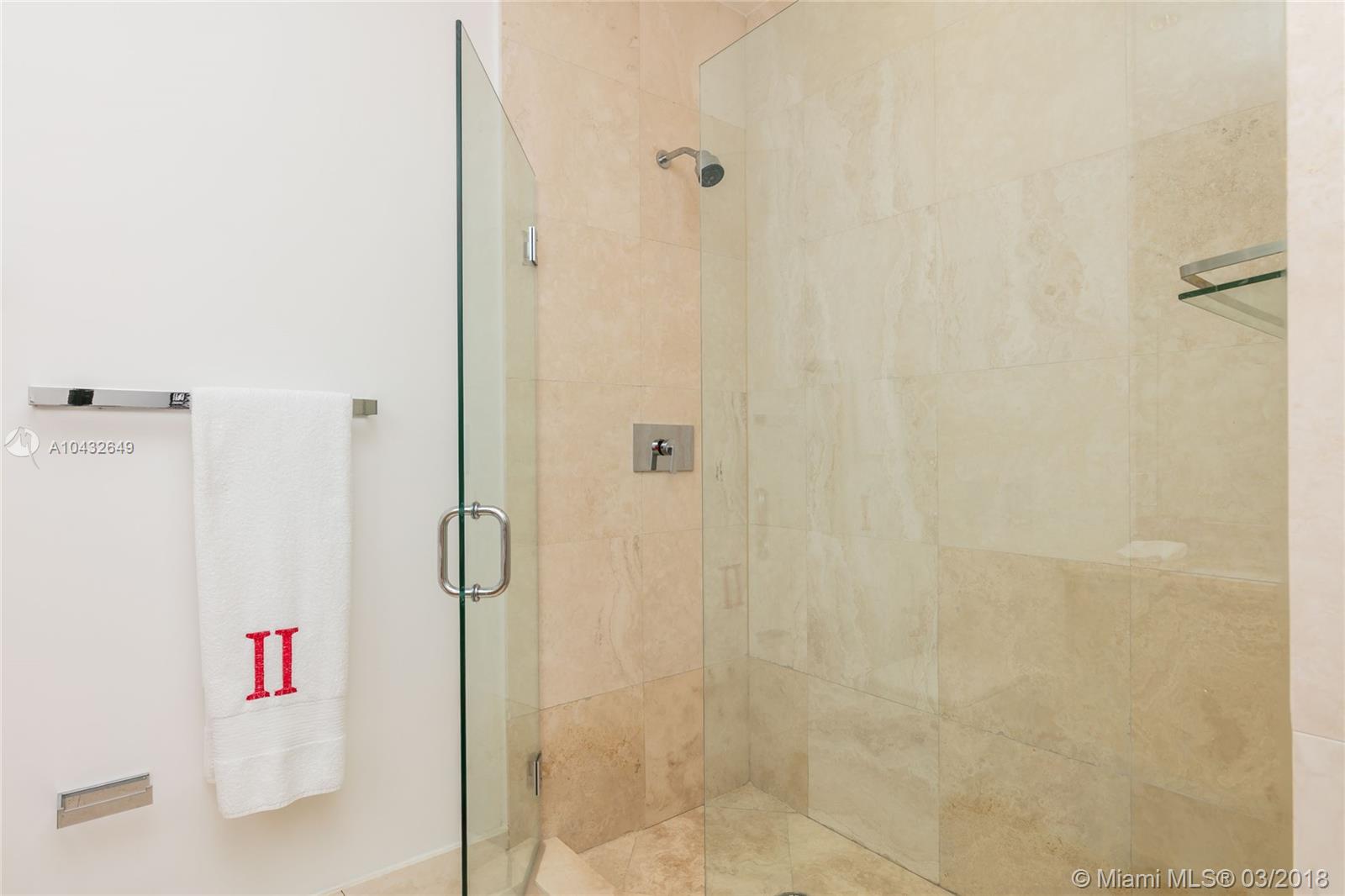 800 S Pointe Dr #602, Miami Beach FL 33139