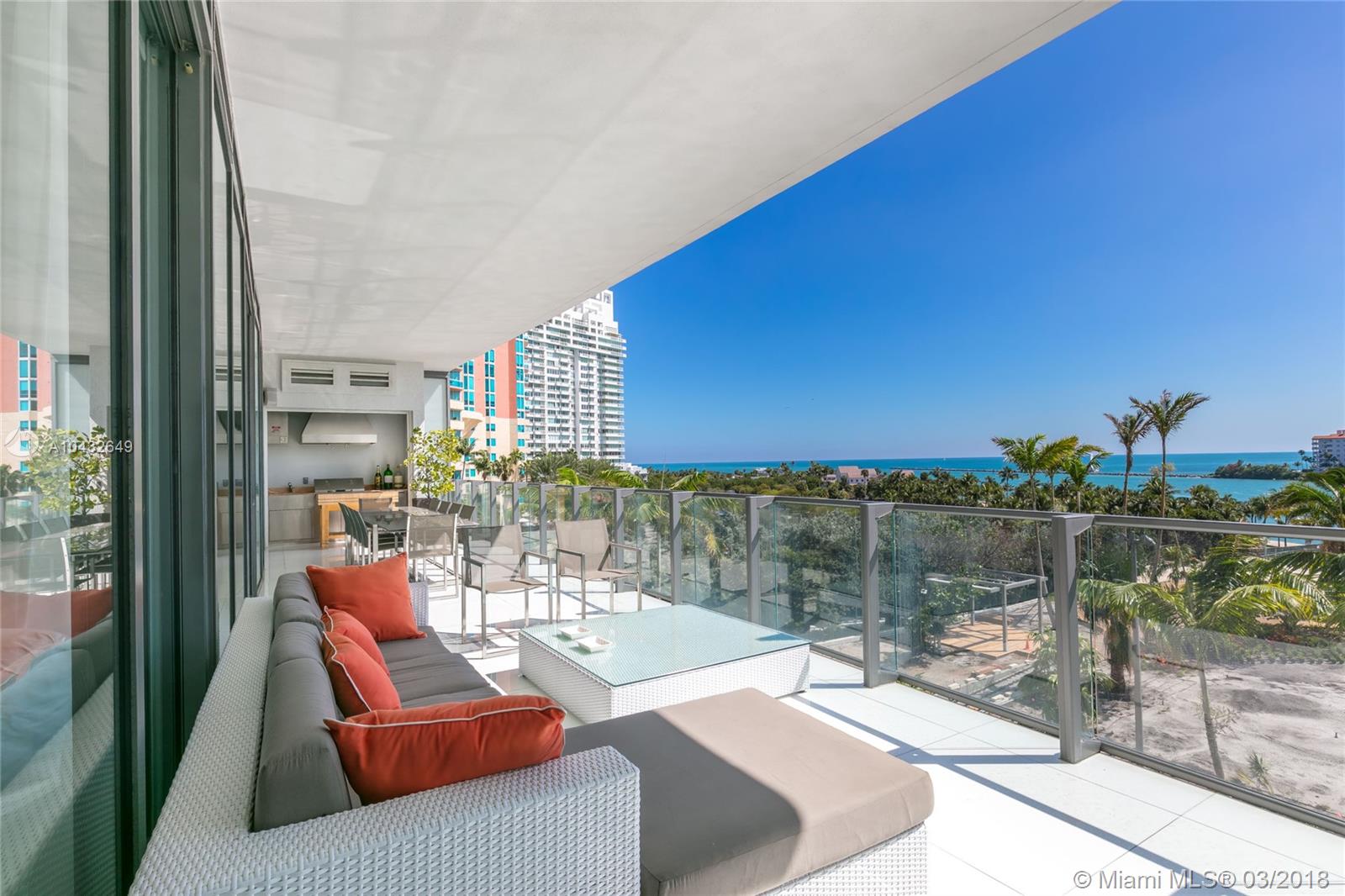 800 S Pointe Dr #602, Miami Beach FL 33139