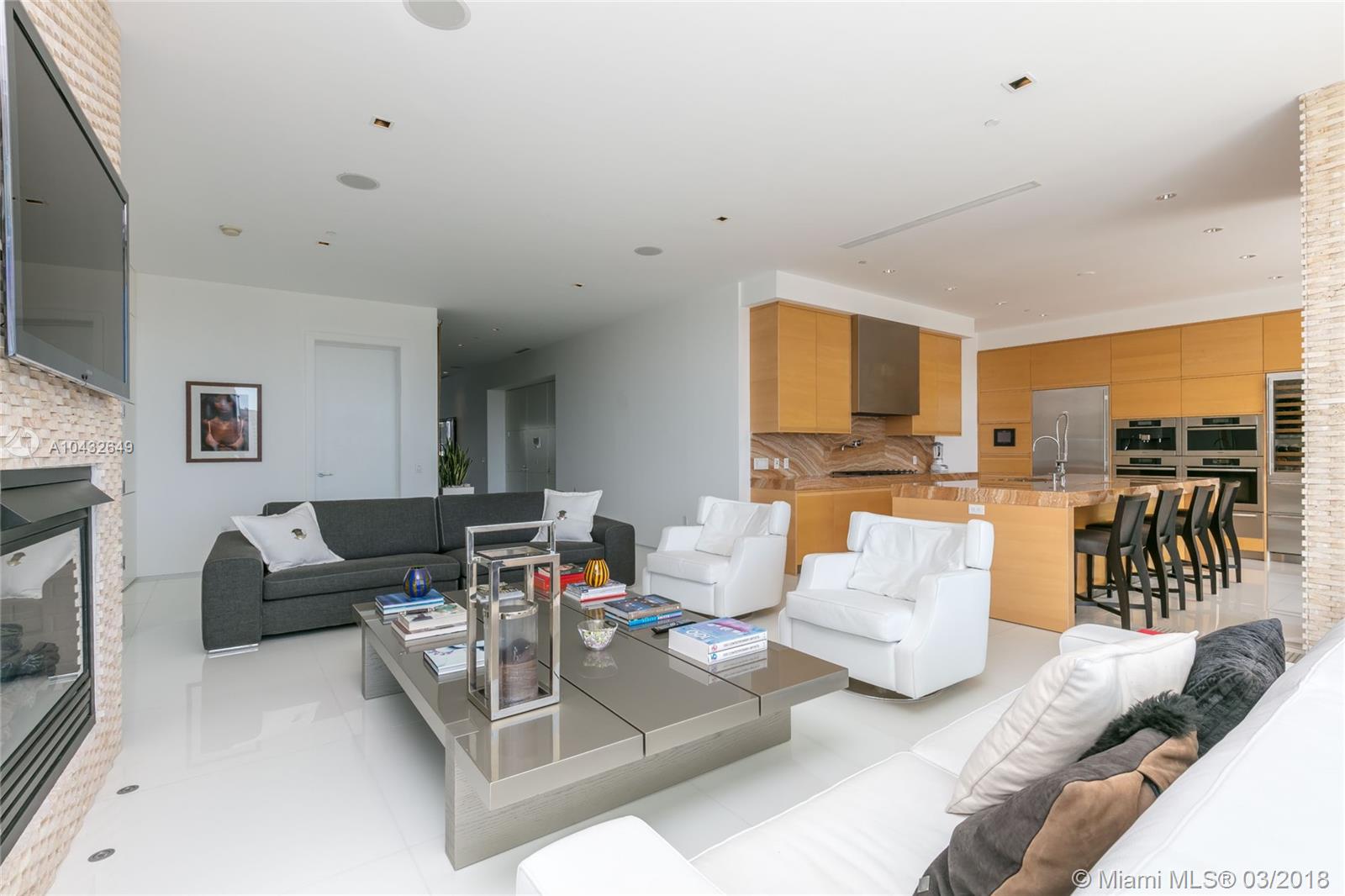 800 S Pointe Dr #602, Miami Beach FL 33139